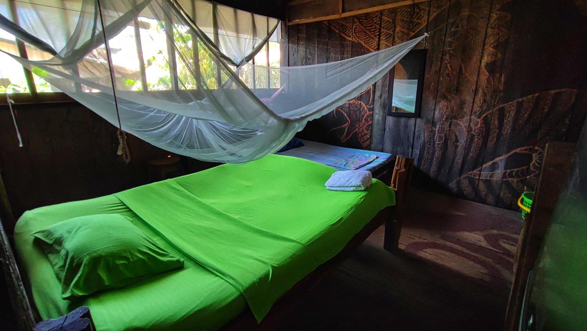 Hospedaje Y Tours Reina Arriera Amazonas Colombia Macedonia Luaran gambar