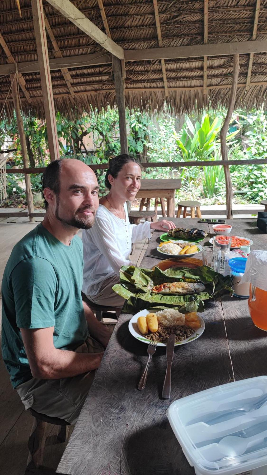 Hospedaje Y Tours Reina Arriera Amazonas Colombia Macedonia Luaran gambar