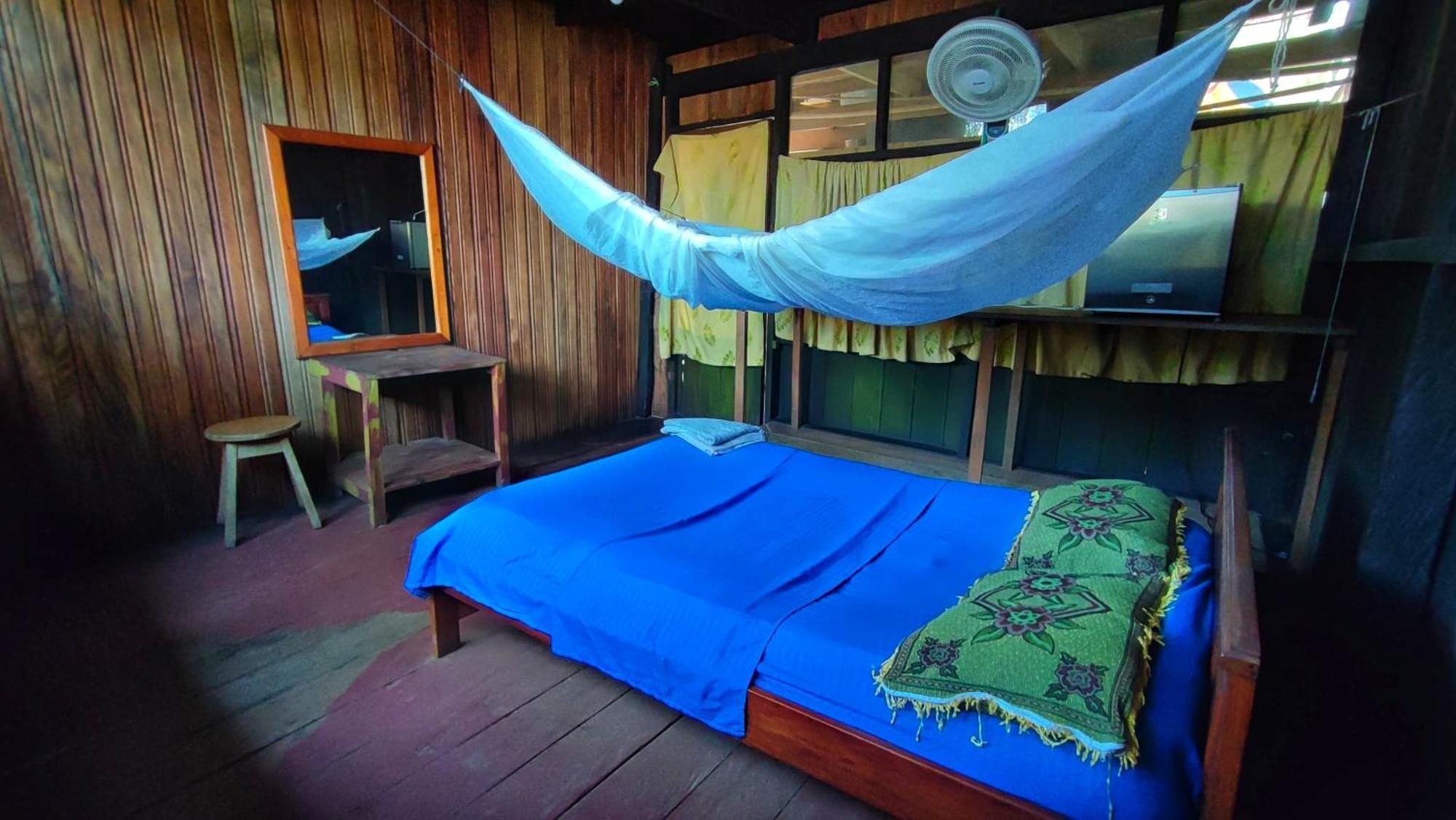 Hospedaje Y Tours Reina Arriera Amazonas Colombia Macedonia Luaran gambar
