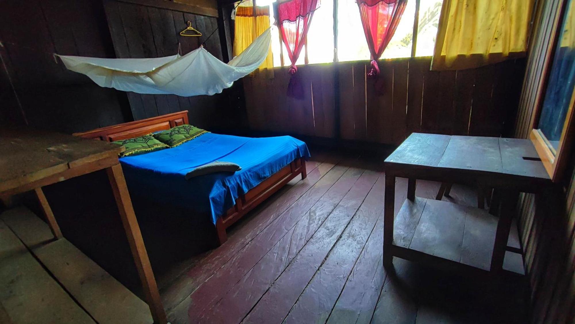 Hospedaje Y Tours Reina Arriera Amazonas Colombia Macedonia Luaran gambar